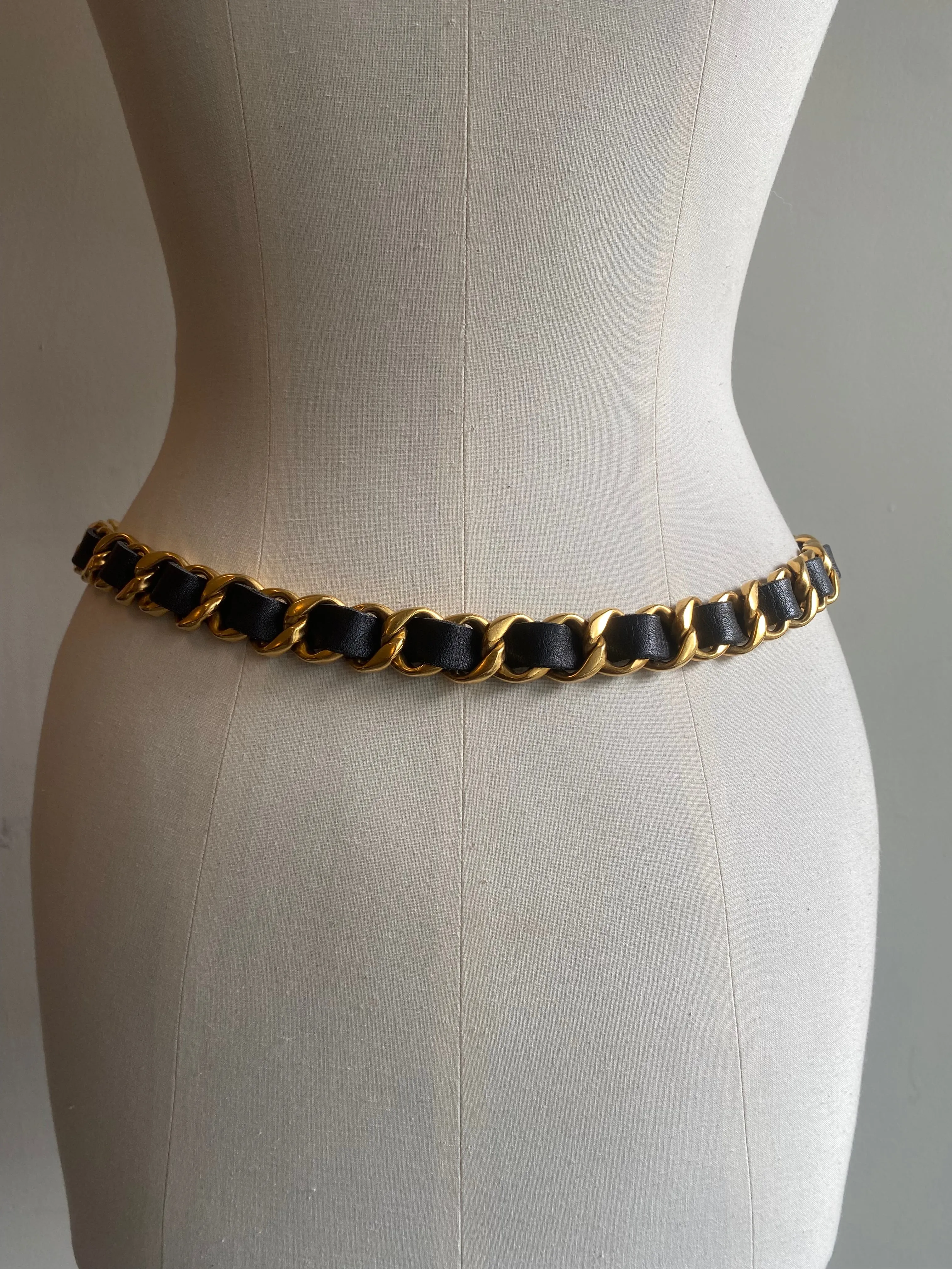 Leather & Chain Buckle Belt