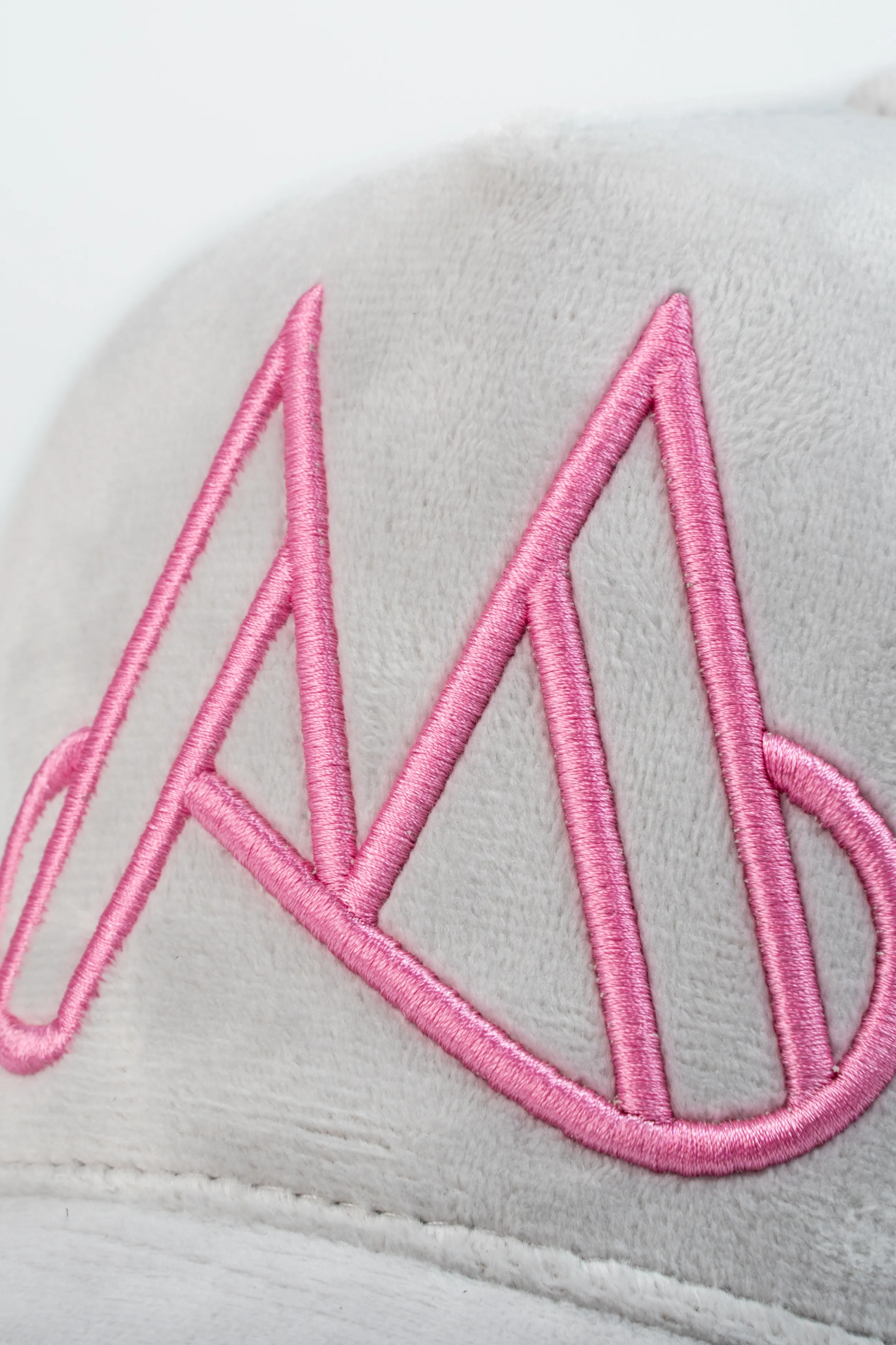MAGGIORE Unlimited M Logo Grey Cap - Pink Logo