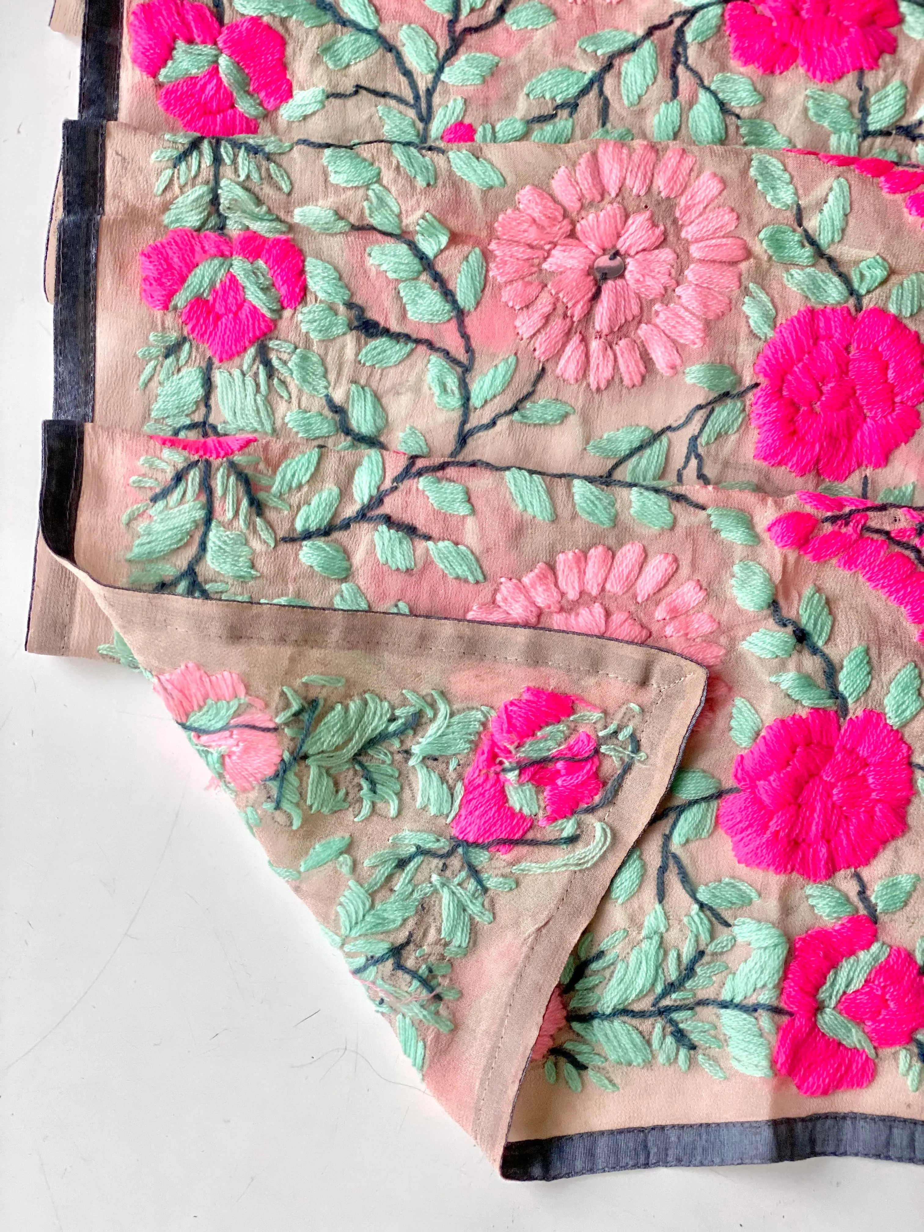 Pink x Aqua Mini Georgette Neck Scarf / Wrap