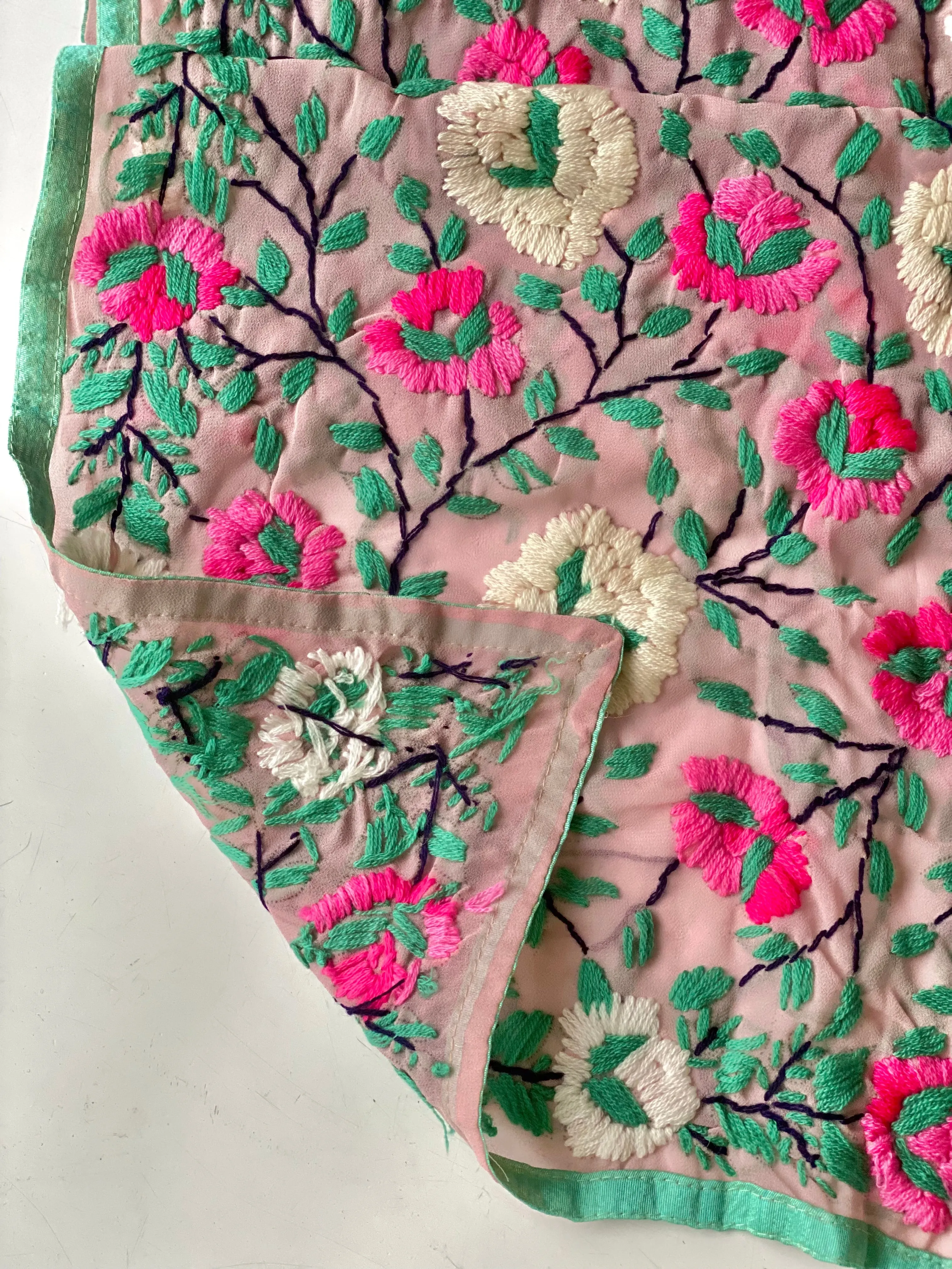 Pink x White Mini Georgette Neck Scarf / Wrap